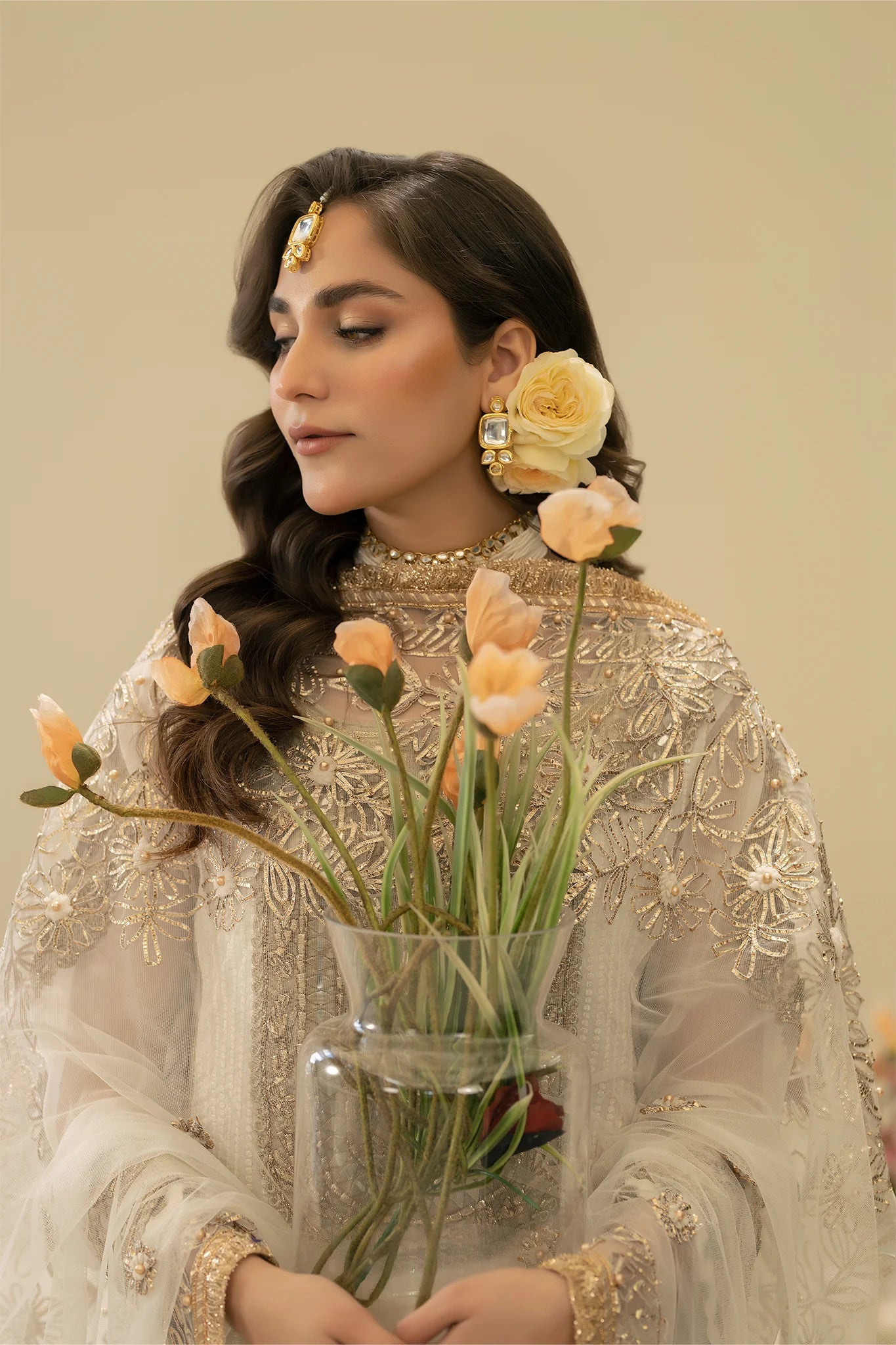 Zarq-e-Nishan KBM-109 White