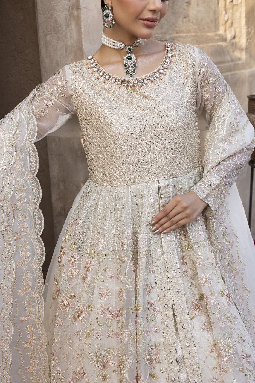 Noor-e-Nazaakat PG 0039W