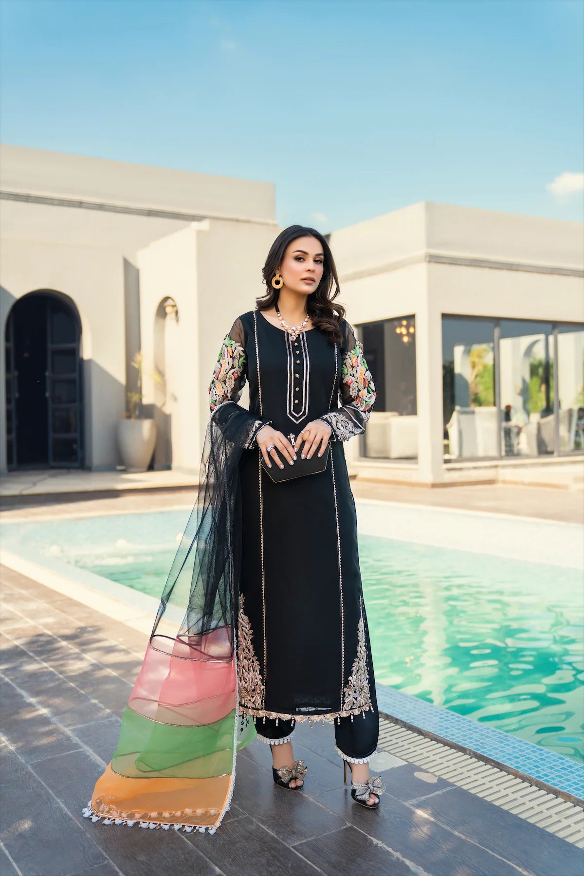 Husn-e-Saahil KBM-102 Black