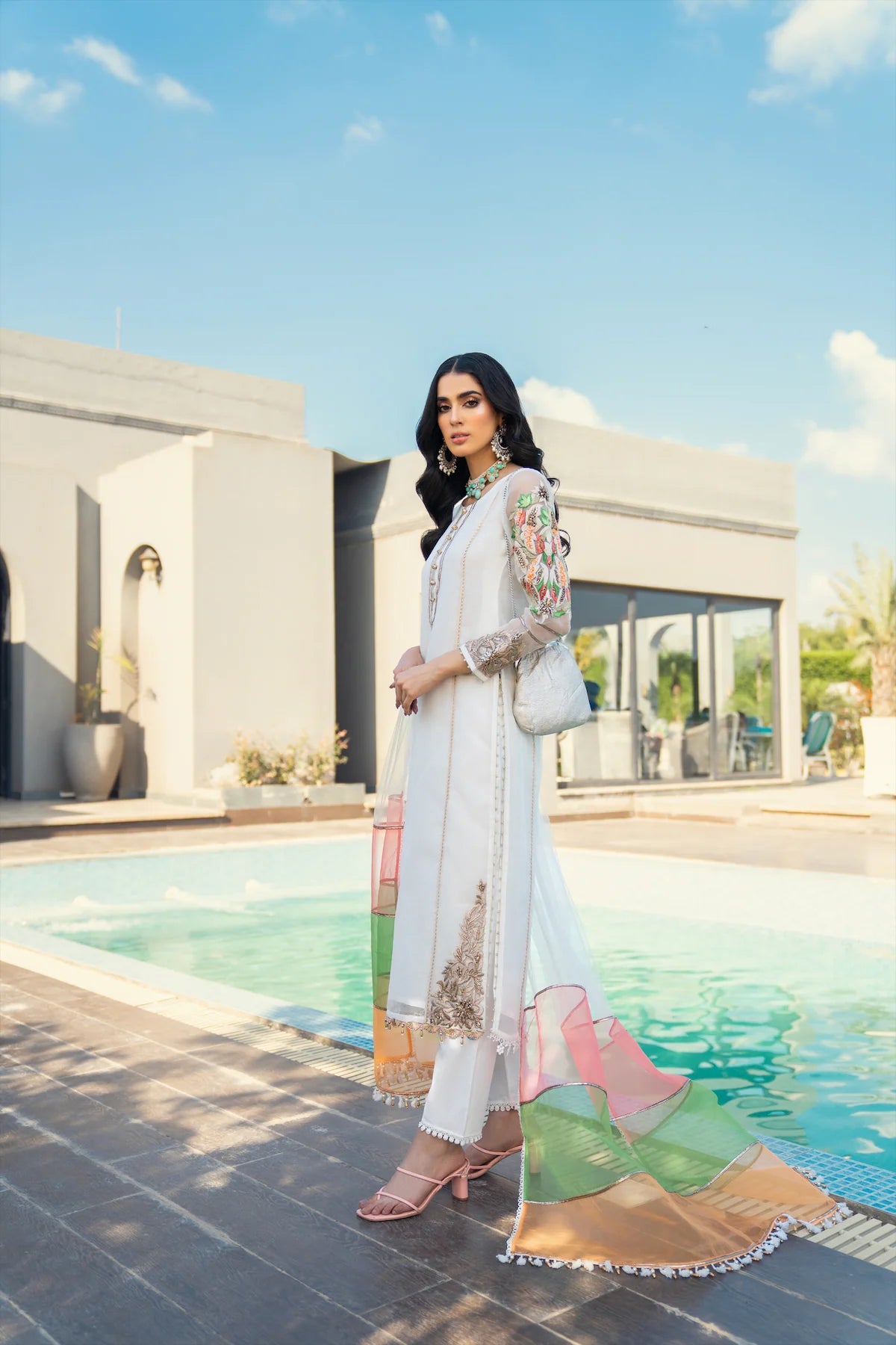 Husn-e-Saahil KBM-102 White