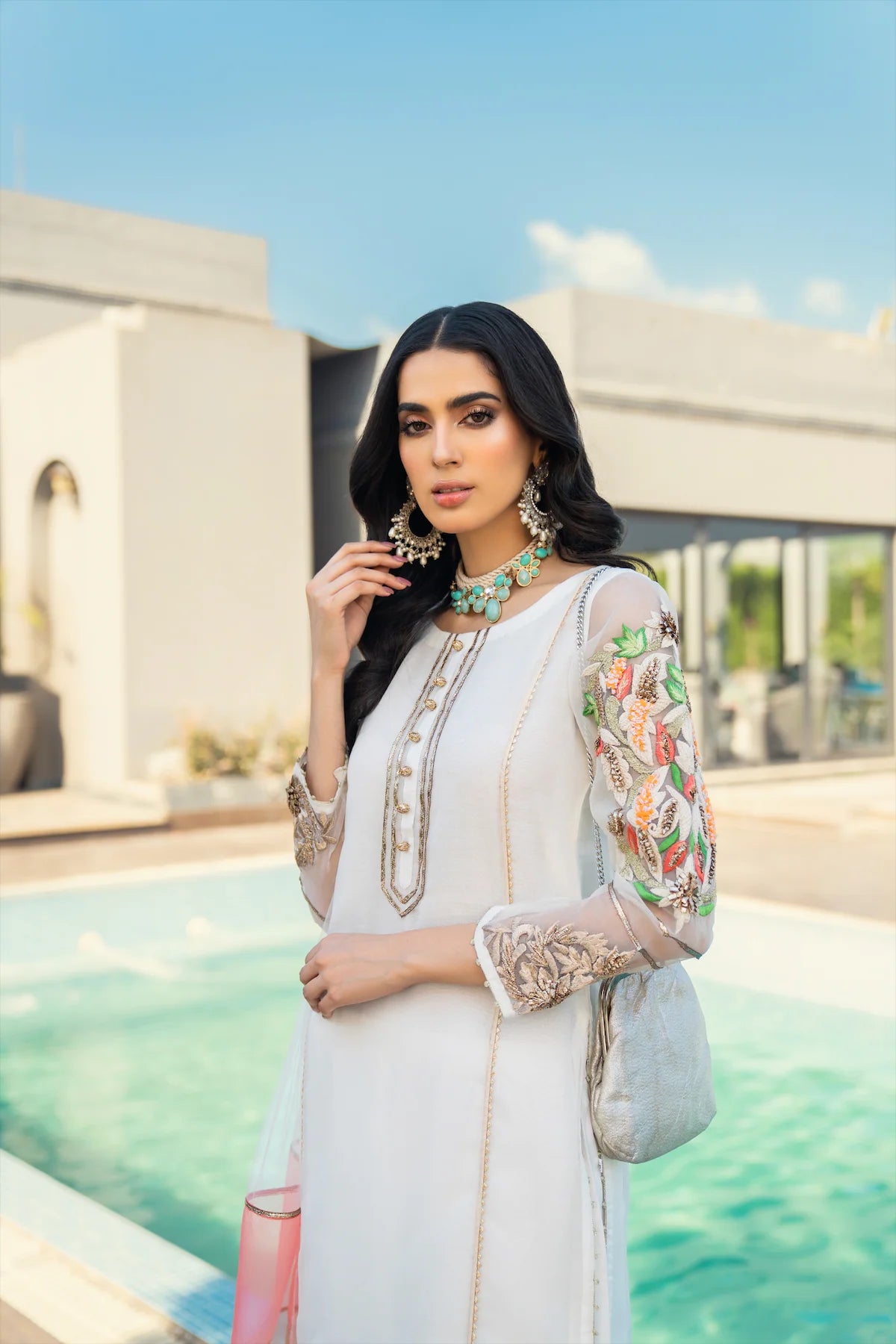 Husn-e-Saahil KBM-102 White